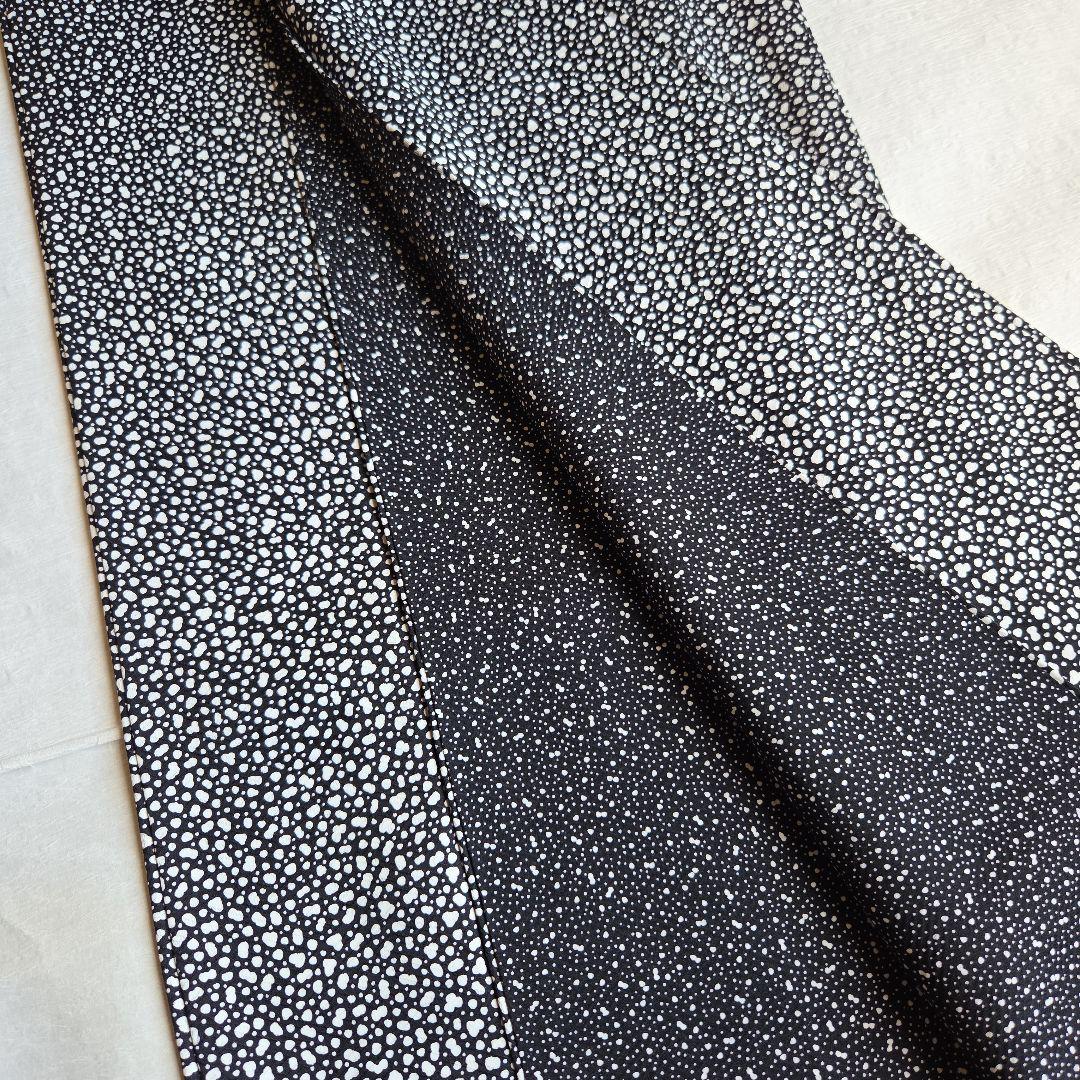 作家物　モノトーンを楽しむ　雪景色のような付下げ