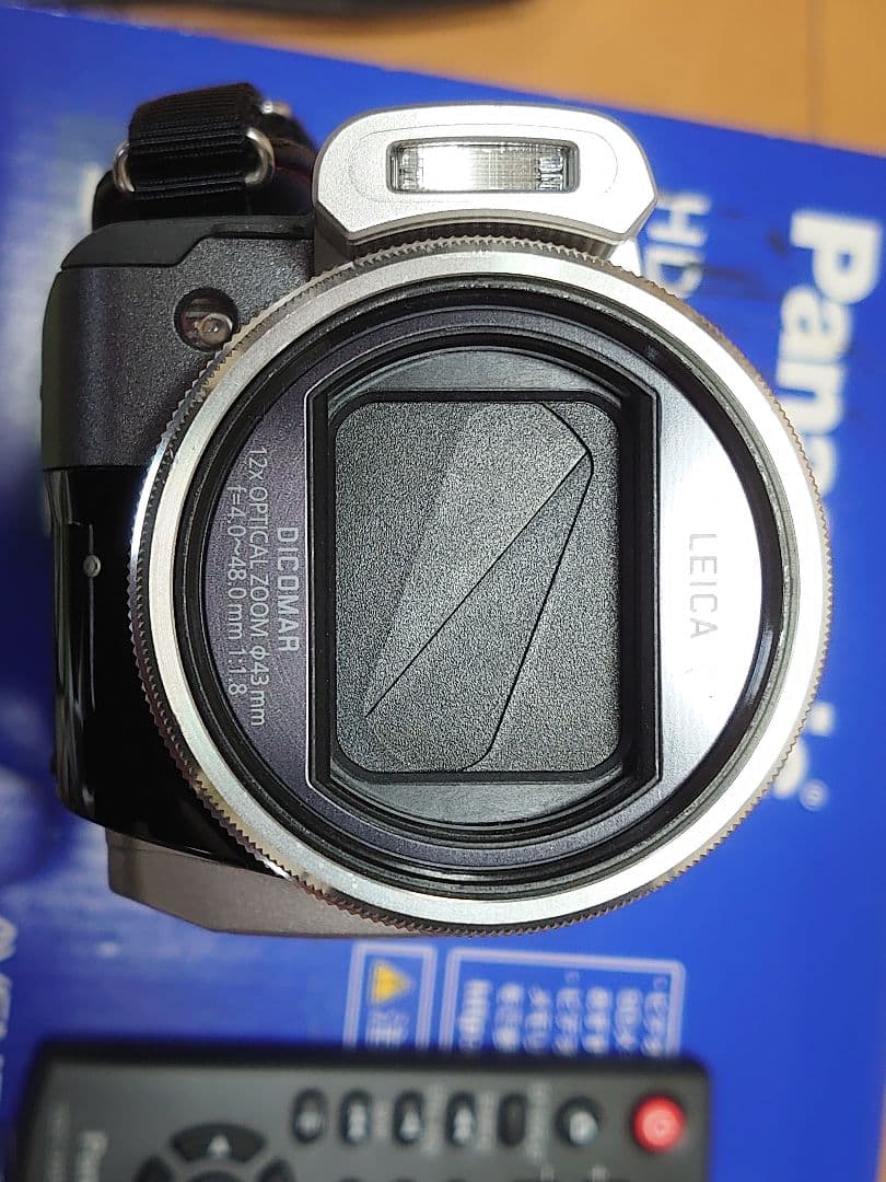 HDC-TM300　デジタルハイビジョンビデオカメラ　Panasonic