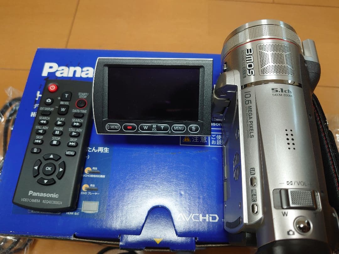 HDC-TM300　デジタルハイビジョンビデオカメラ　Panasonic