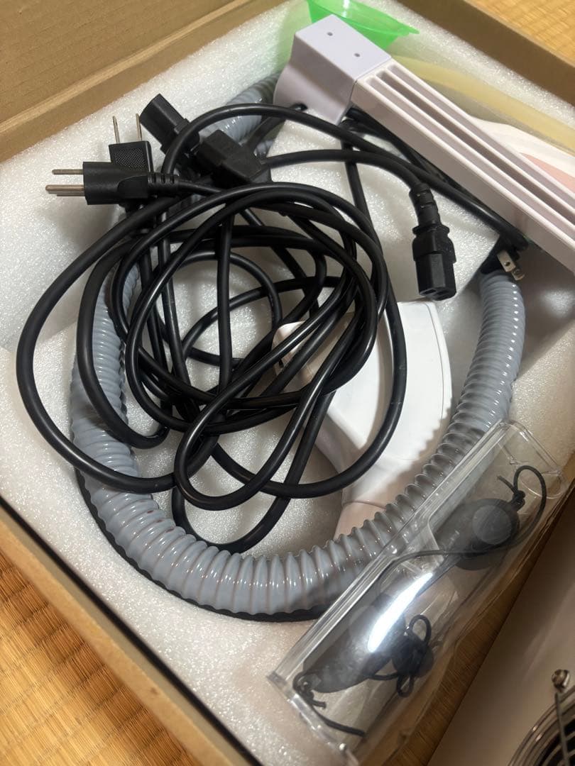 【2台でこの価格!!】美顔器 超音波・ラジオ波・EMS機能 脱毛 光フェイシャル