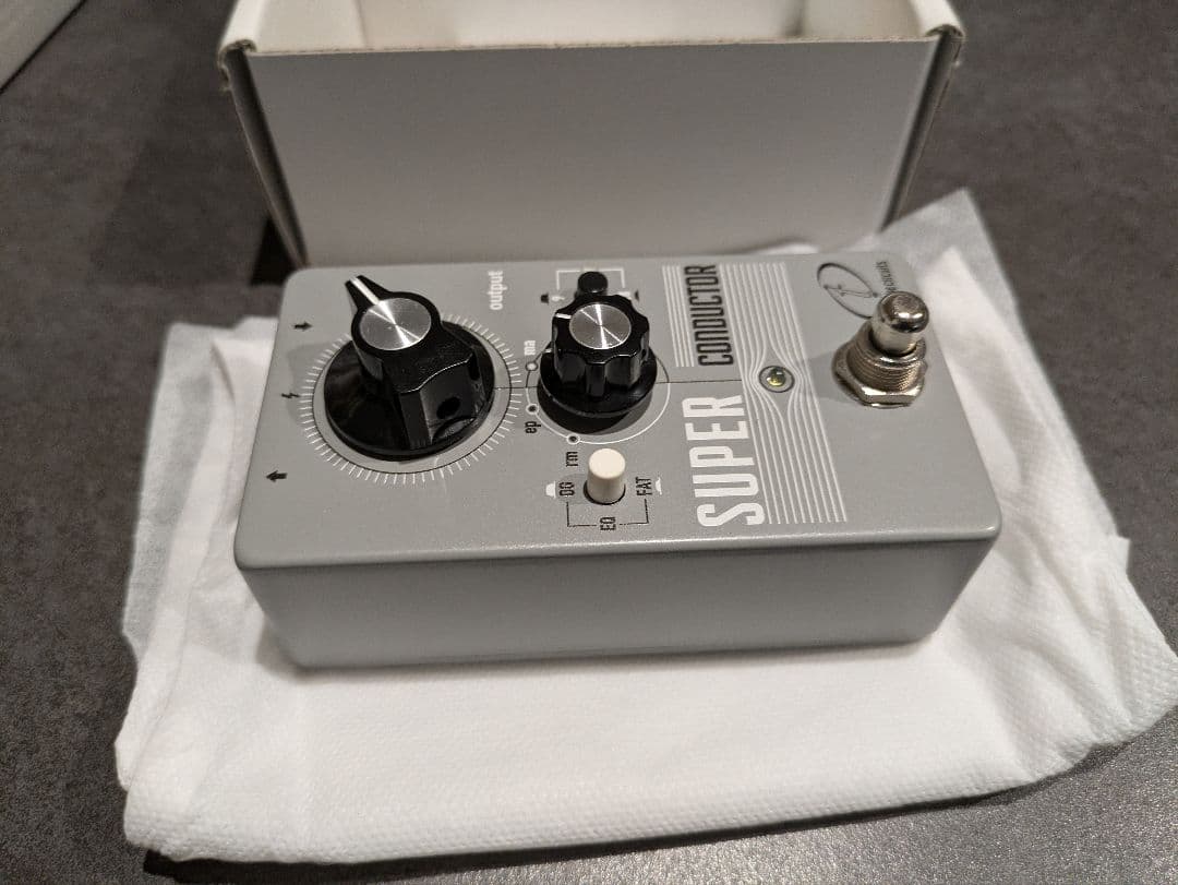 Crazy Tube Circuits Super Conductor　正規品