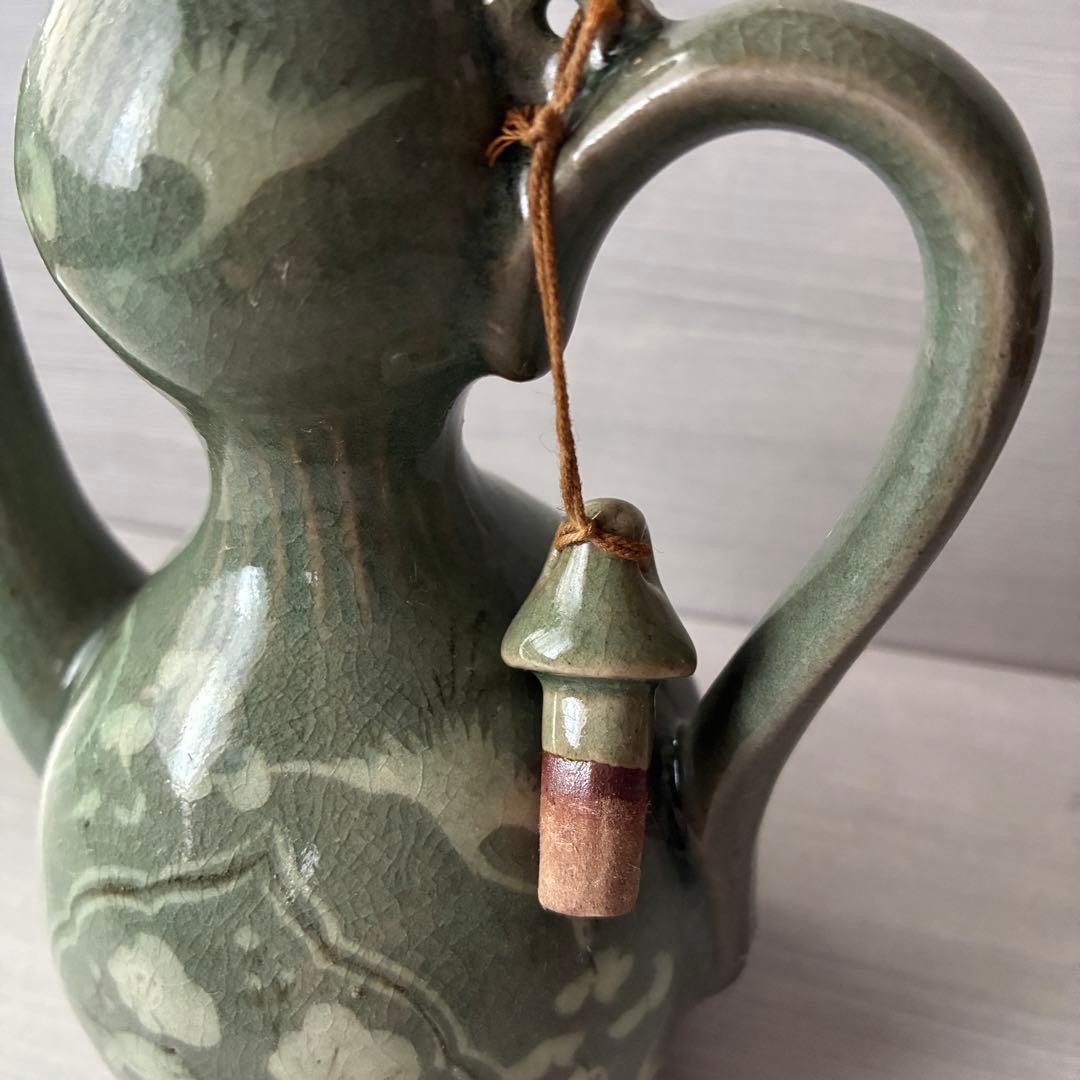 青磁象嵌瓢形水柱　水差し 徳利　壺　梅　鶴　茶道具　雲鶴文