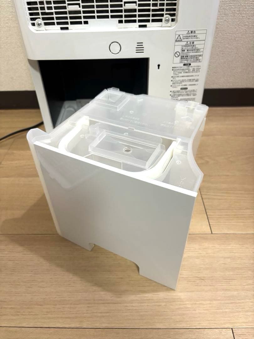 コロナ　衣類乾燥除湿機　CD-WH1822 2022年製