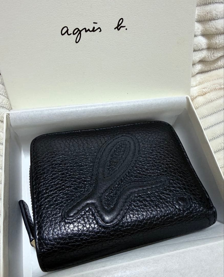 極美品　agnes b. アニエスベー VOYAGE レザー 二つ折り財布