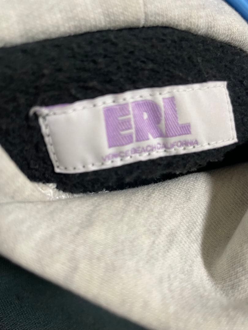 ERL パーカー