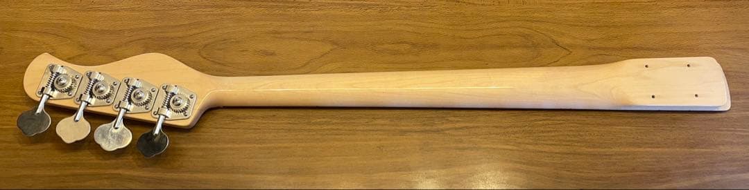 Combat Lefty ネック（メイプル／ローズウッド）左利き用