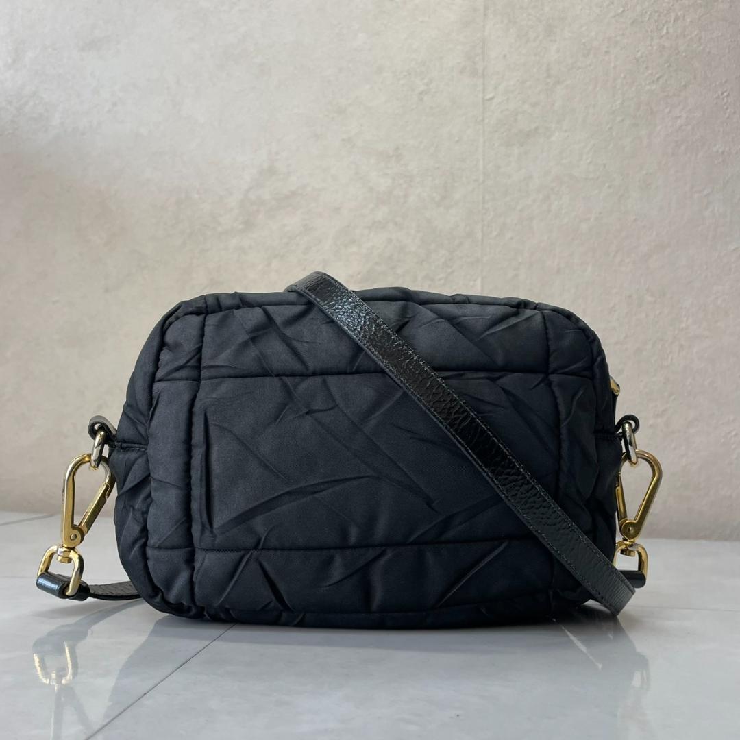 PRADA ショルダーバッグ プラダ 2way カメラバッグ キルティング 黒