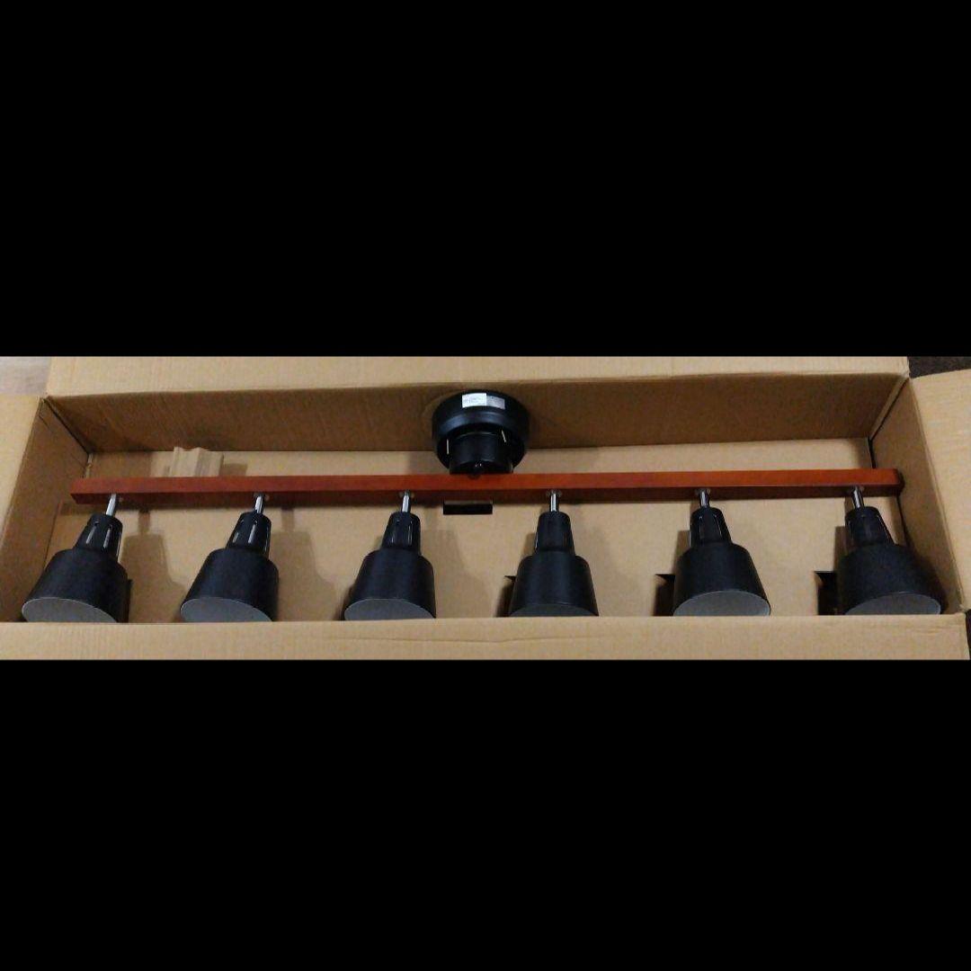 シーリングライト6灯　ブラック