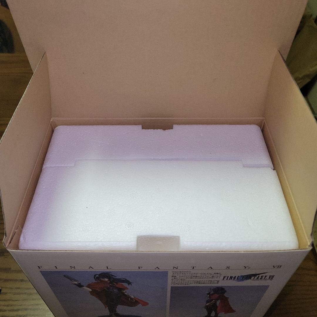 ARTFX ヴィンセント・ヴァレンタイン 「ファイナルファンタジーVII」