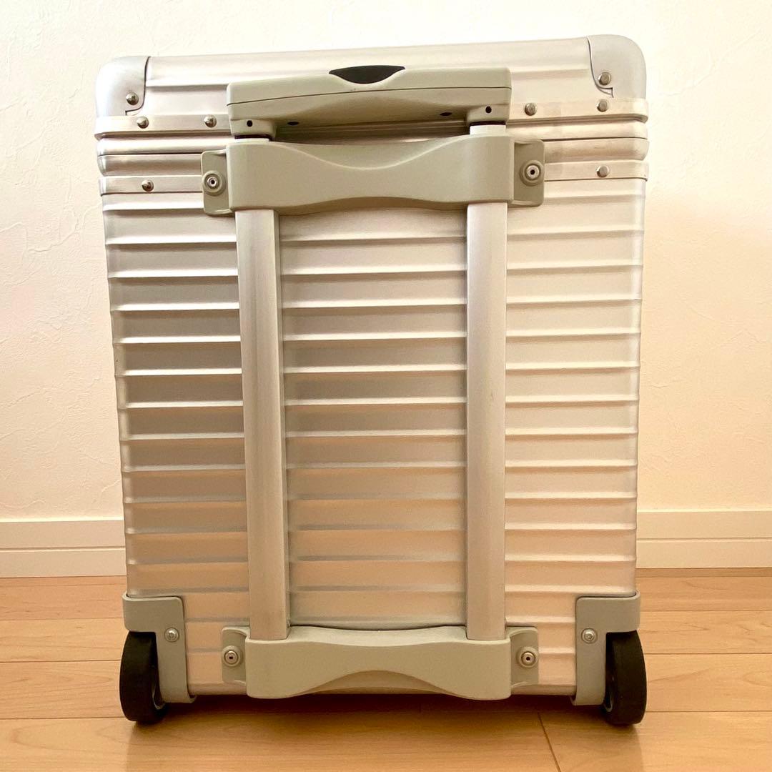 奇跡の【未使用品】 IBM × RIMOWA トパーズ965.19