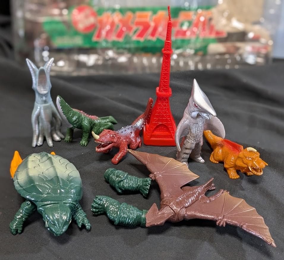 ガメラ復活カーニバル（バンダイ）ミニサイズ ソフビフィギュア７体セット箱付