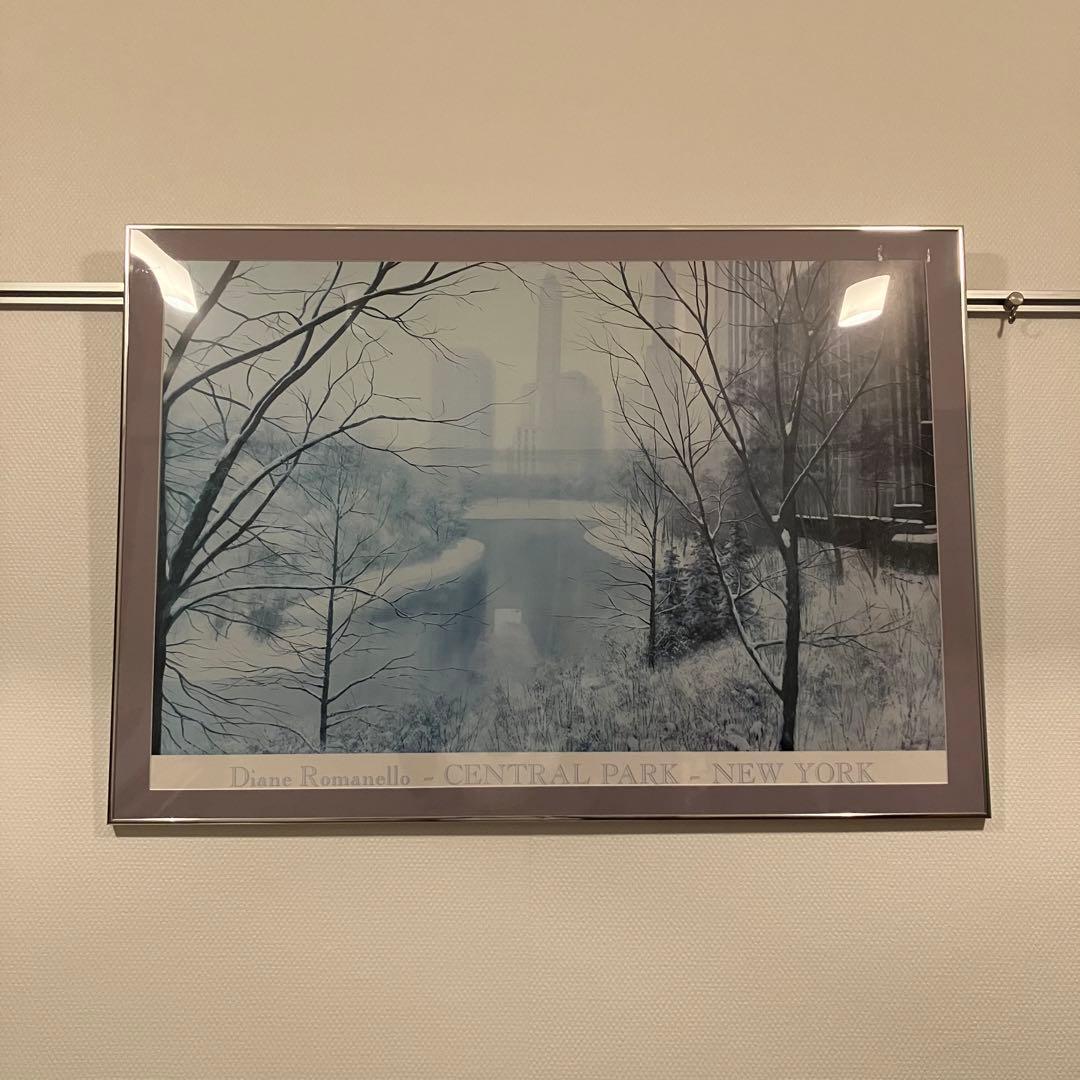 絵（でかすぎる）|  Diane Romanello