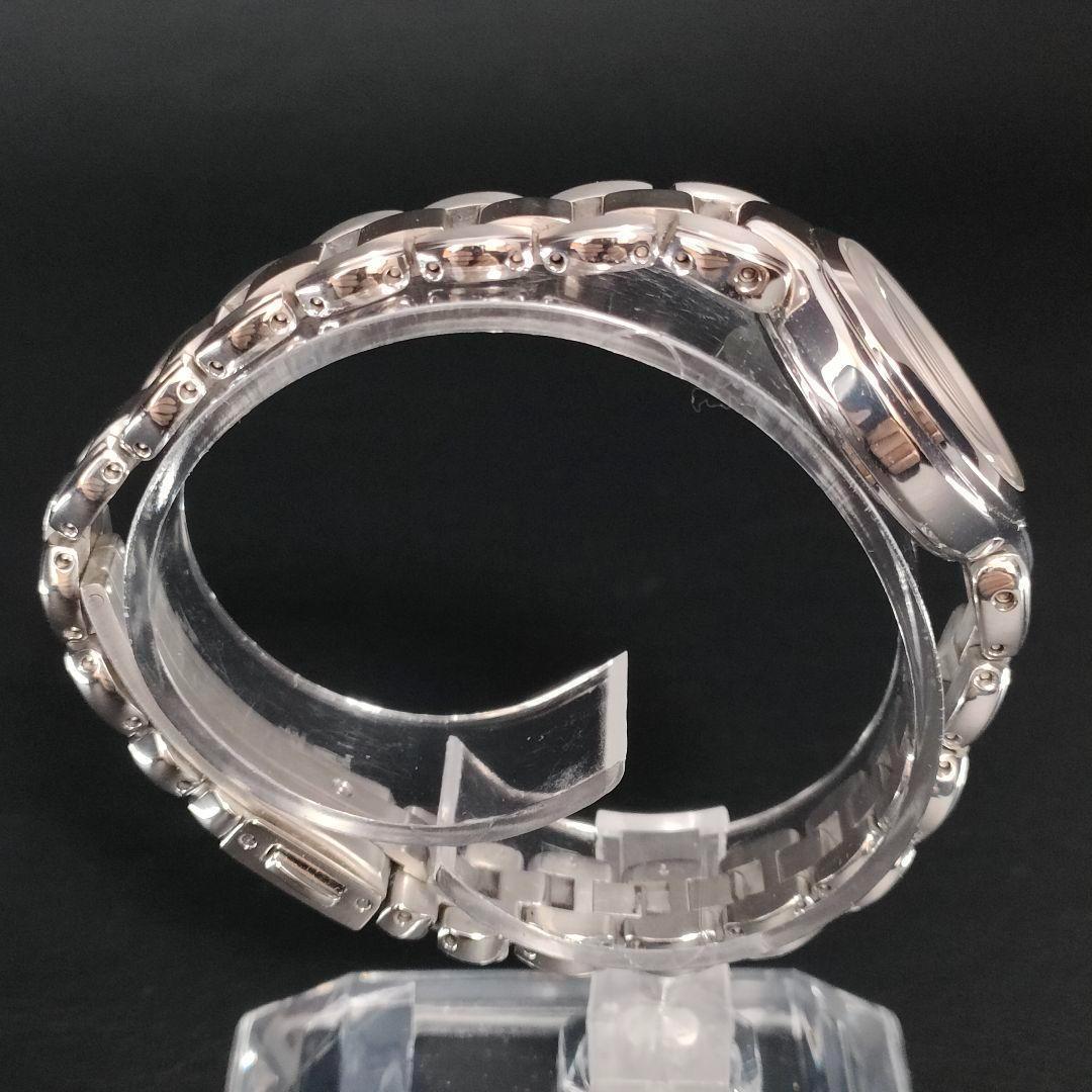 美品　CITIZEN　シチズン　エクシード　ホワイト　シルバー　ソーラー　腕時計