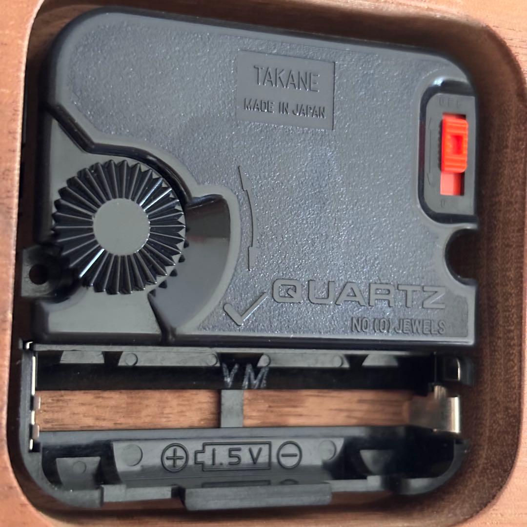 ボー・デコール 木の掛け時計 クルミ 無垢 ウォールクロック 北欧