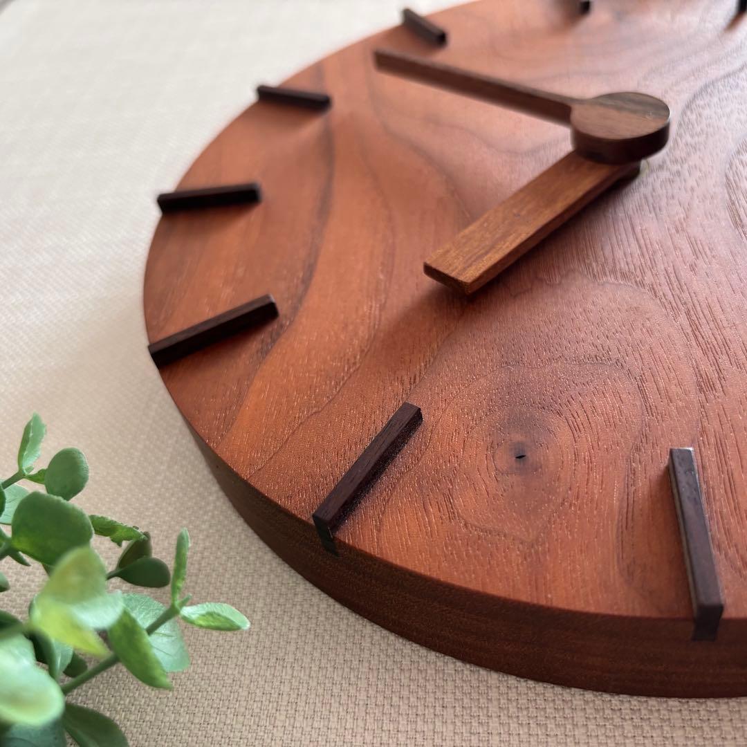 ボー・デコール 木の掛け時計 クルミ 無垢 ウォールクロック 北欧