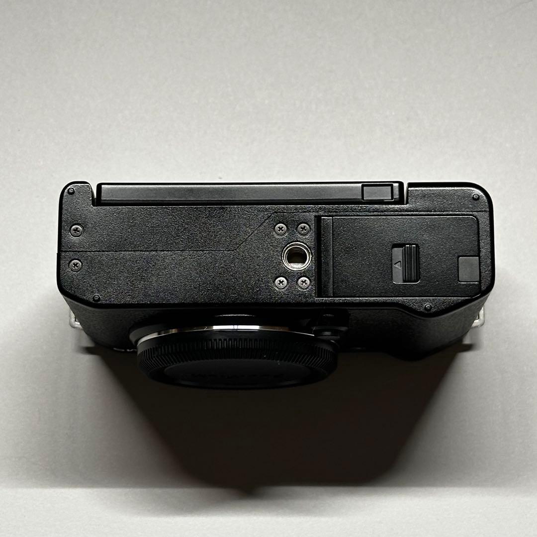 FUJIFILM X-M5 ボディ ブラック　シャッター数20枚　新品同様