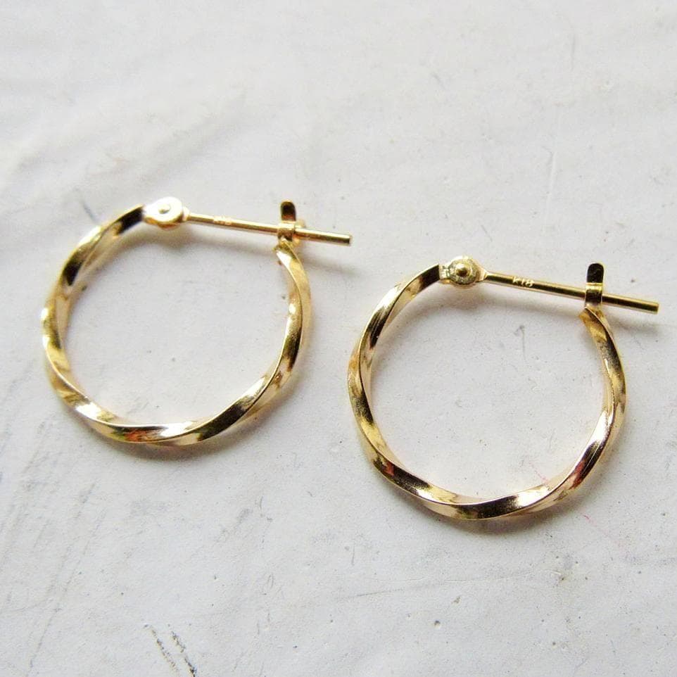 18k フープピアス フープ ピアス ゴールド 18金 k18 ツイスト 刻印