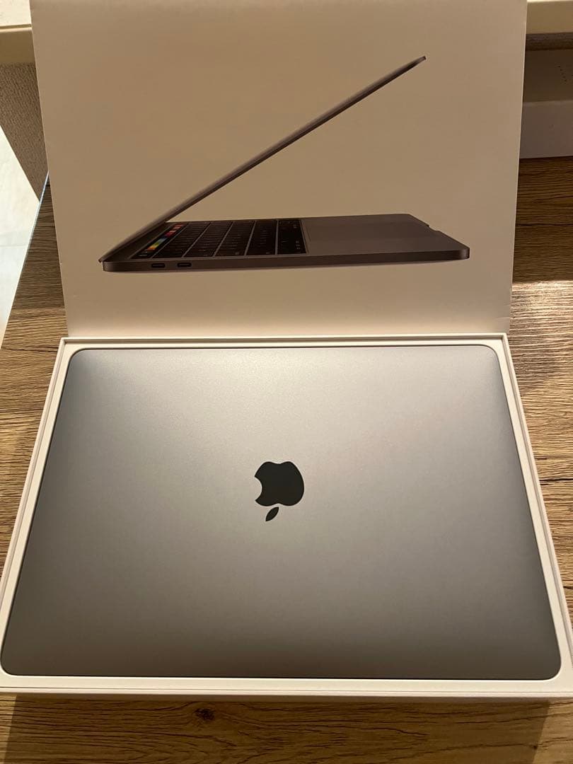 Apple MacBook Pro 13 スペースグレー