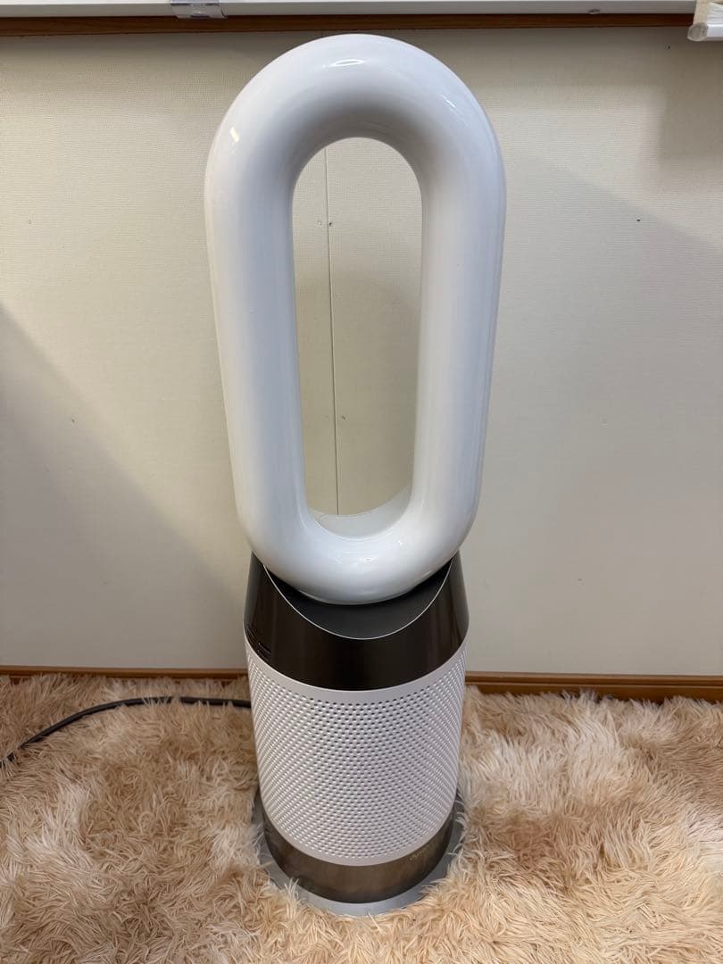25年8月購入　Dyson Hot+Cool HP10WW