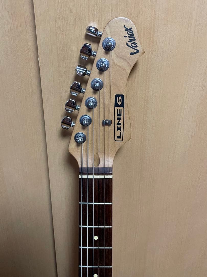 Line 6 Variax600　本体+ケース