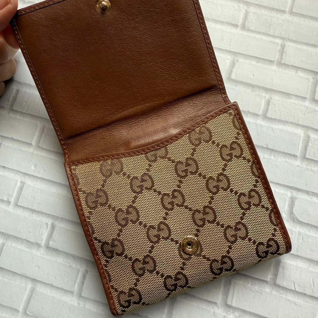 【GUCCI】GGマーク・キャンバス生地二つ折り財布