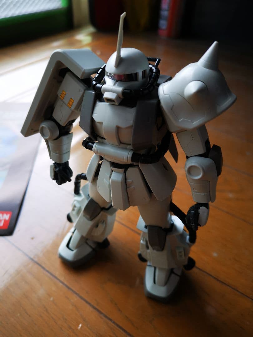 MG シン・マツナガ専用ザク2.0 素組完成品