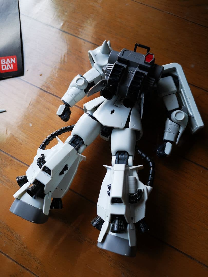 MG シン・マツナガ専用ザク2.0 素組完成品