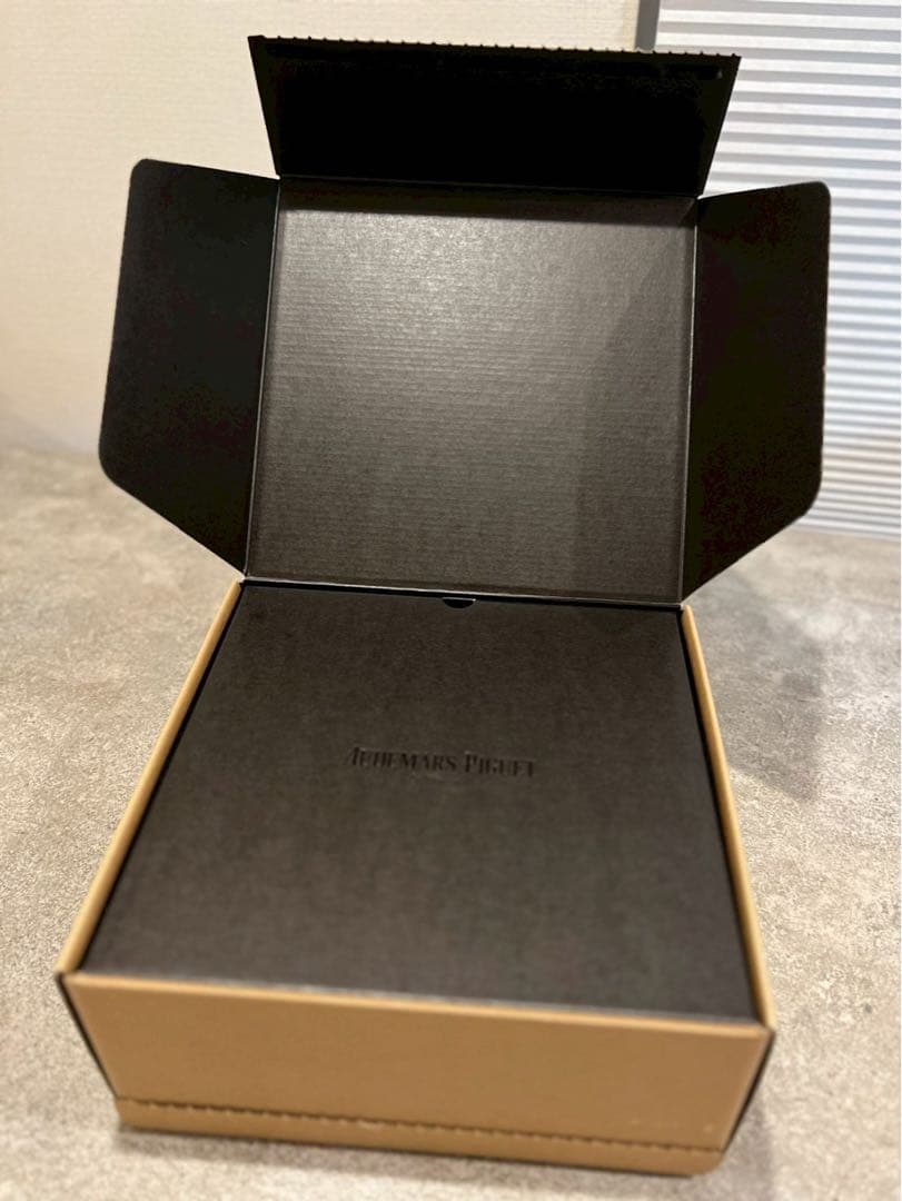 非売品　Audemars Piguet 腕時計ケース