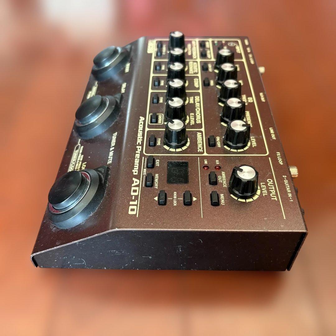 BOSS アコースティックプリアンプ AD-10