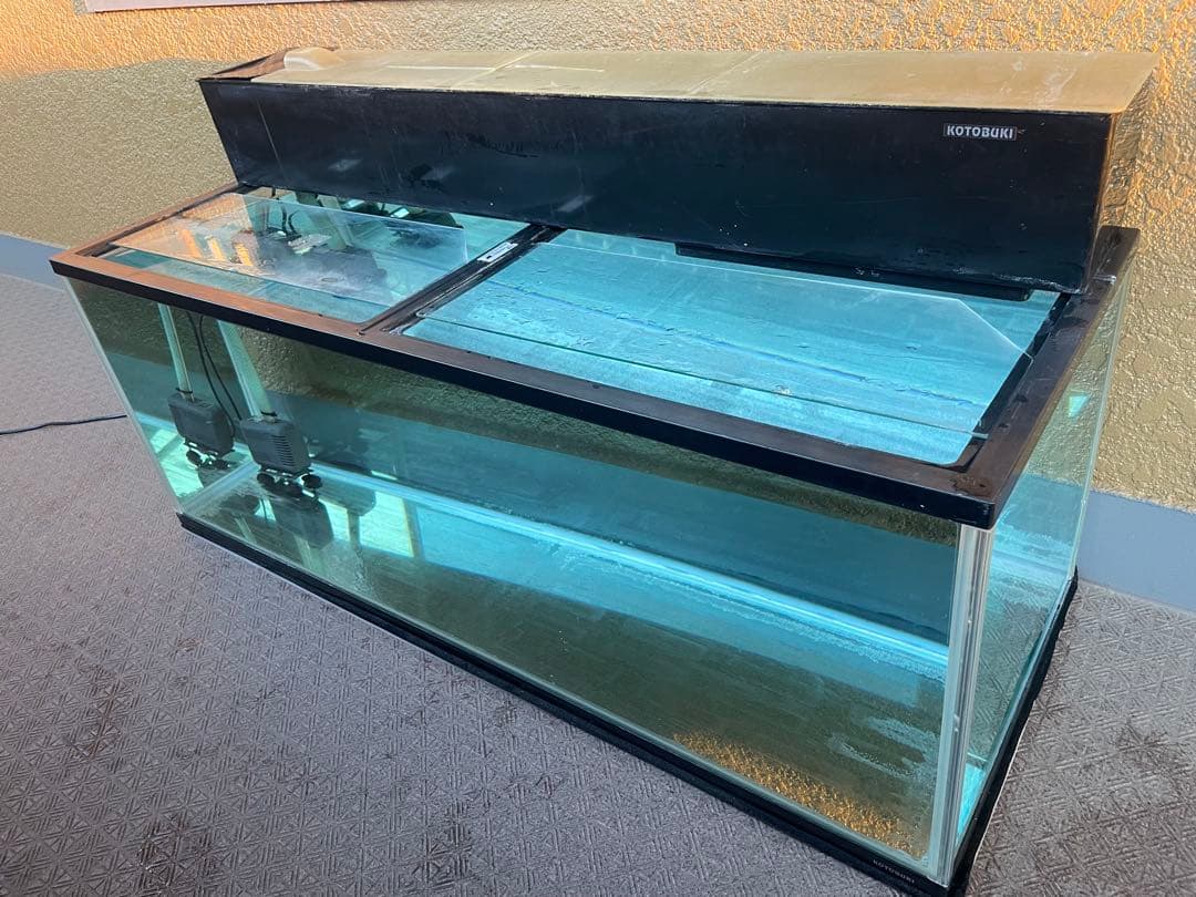 120cm 水槽　大阪府茨木市引取り限定　上部フィルター