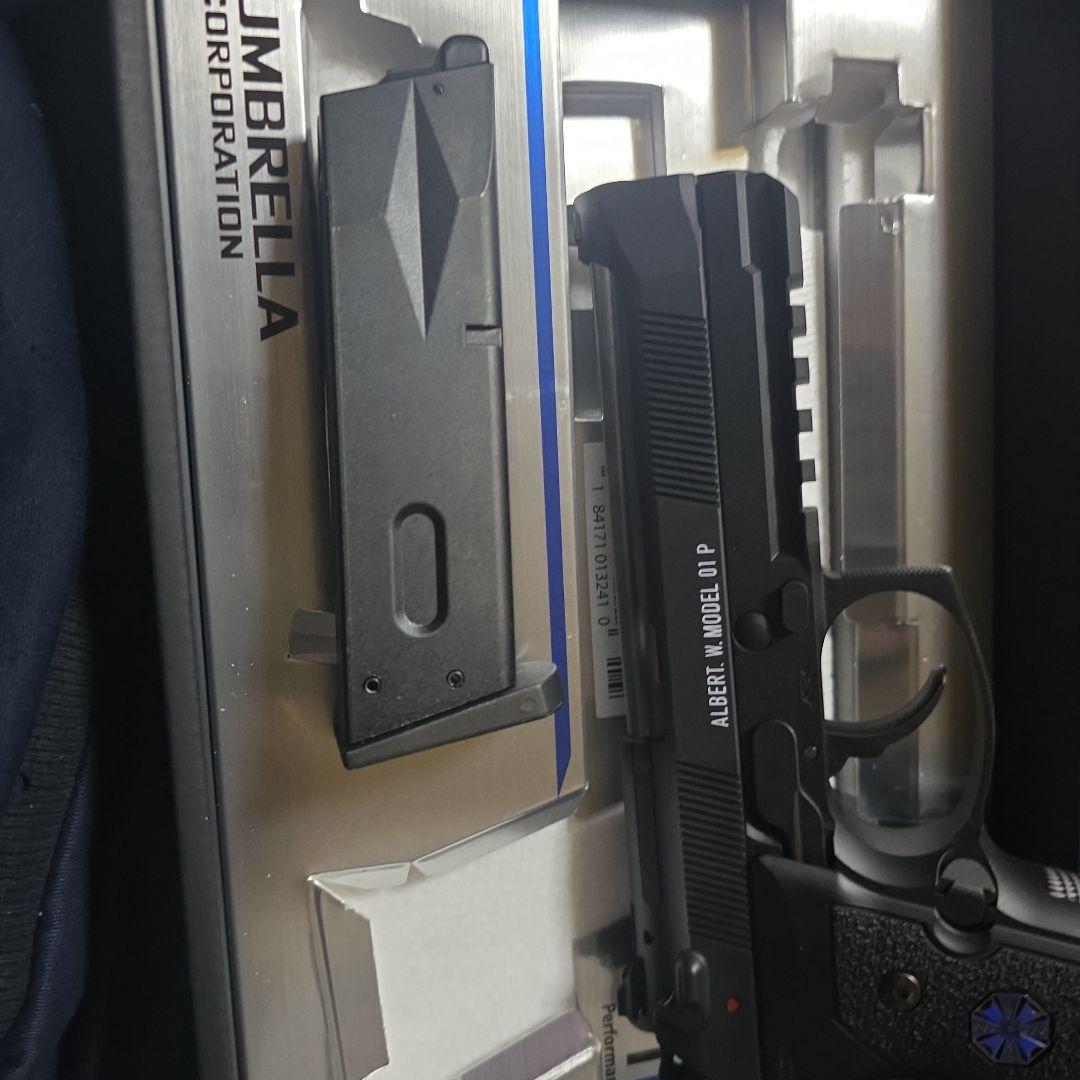 東京マルイUMBRELLA .W MODEL 01P