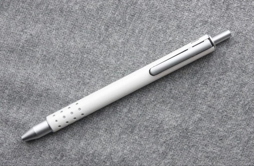 LAMY swift ホワイト