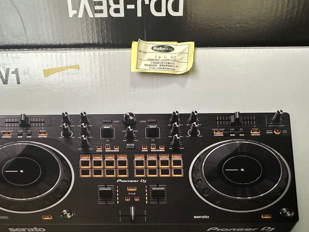 美品‼️Pioneer DJ DDJ-REV1 コントローラー&箱付き