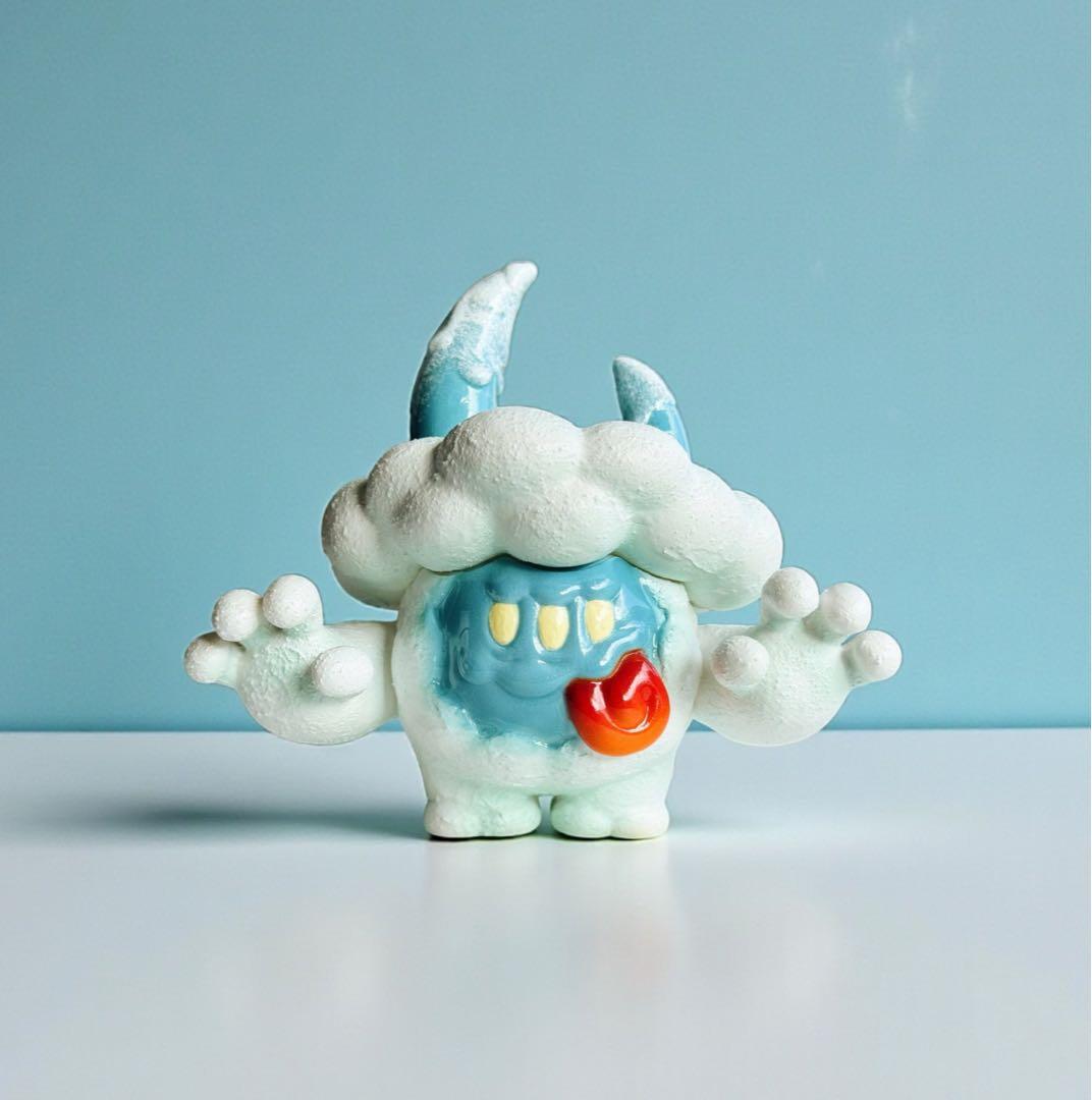 BUCKET CLUB モコブブ　限定 雪だるま 激少数のみ ソフビ