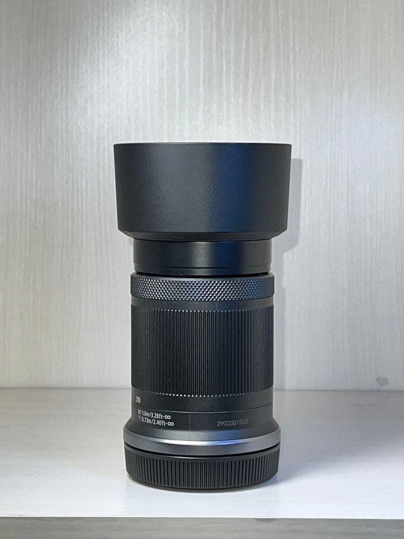 Canon rf-s 55-210mm ズームレンズ 黒 レンズフード付き