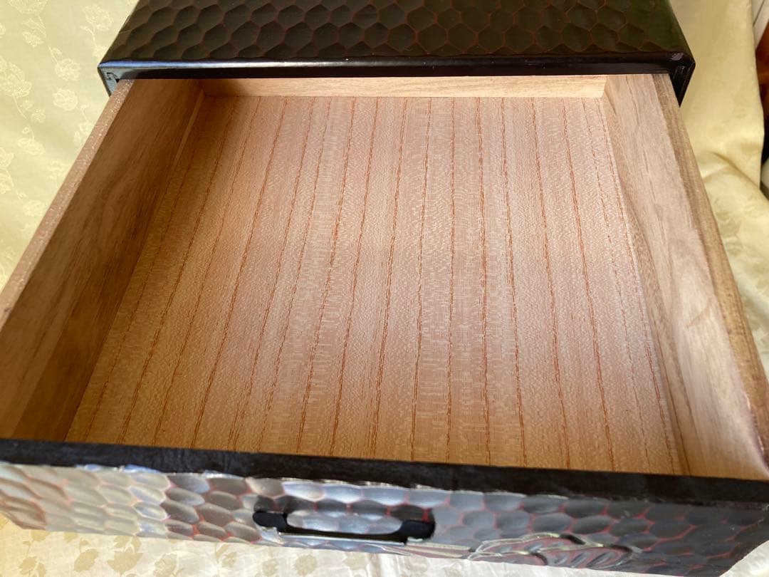 鎌倉彫り6段小箪笥　美品