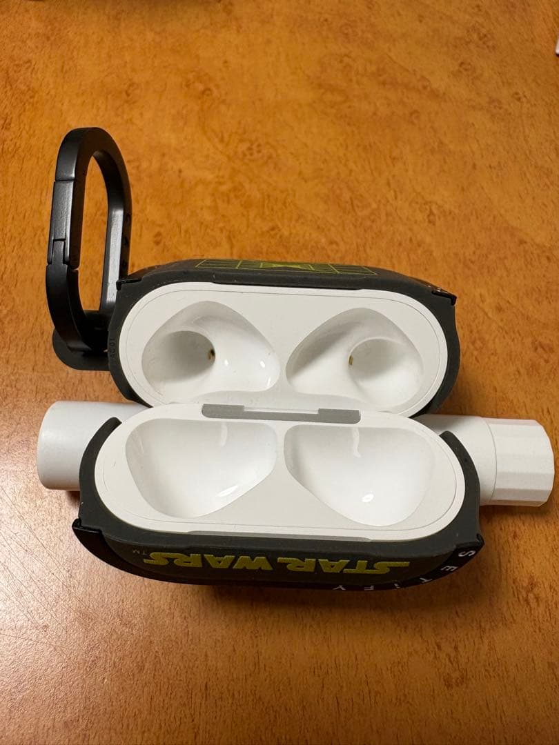 イヤホン AirPods 4 (ANC)