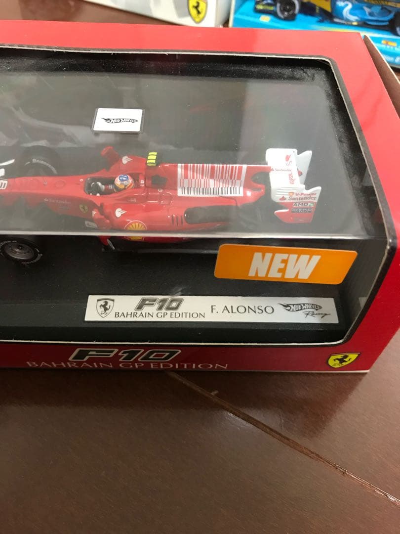 ミニカー F10 Bahrain GP Edition F. Alonso 1: