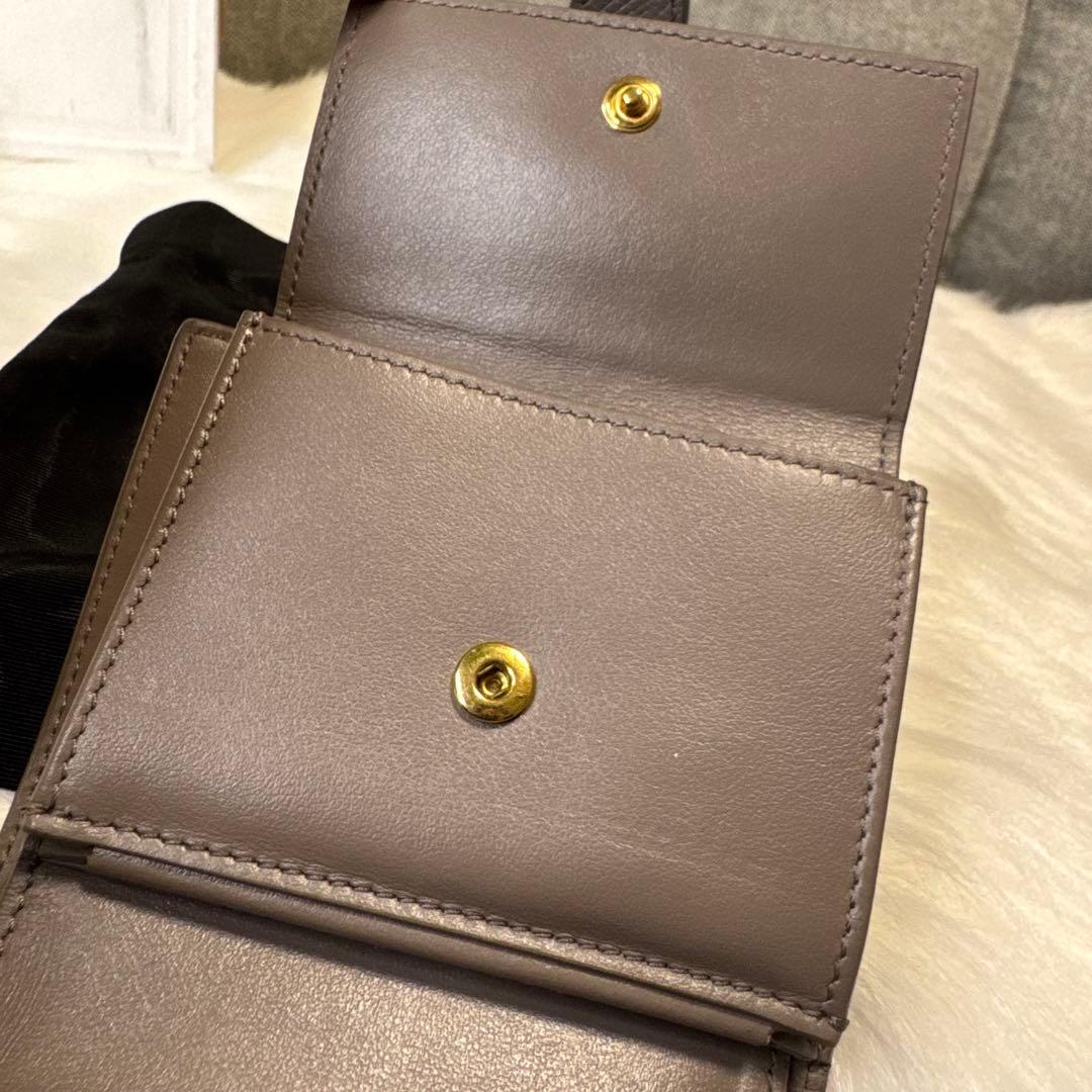 CELINE セリーヌ スモールストラップウォレット ペブル ミネラル