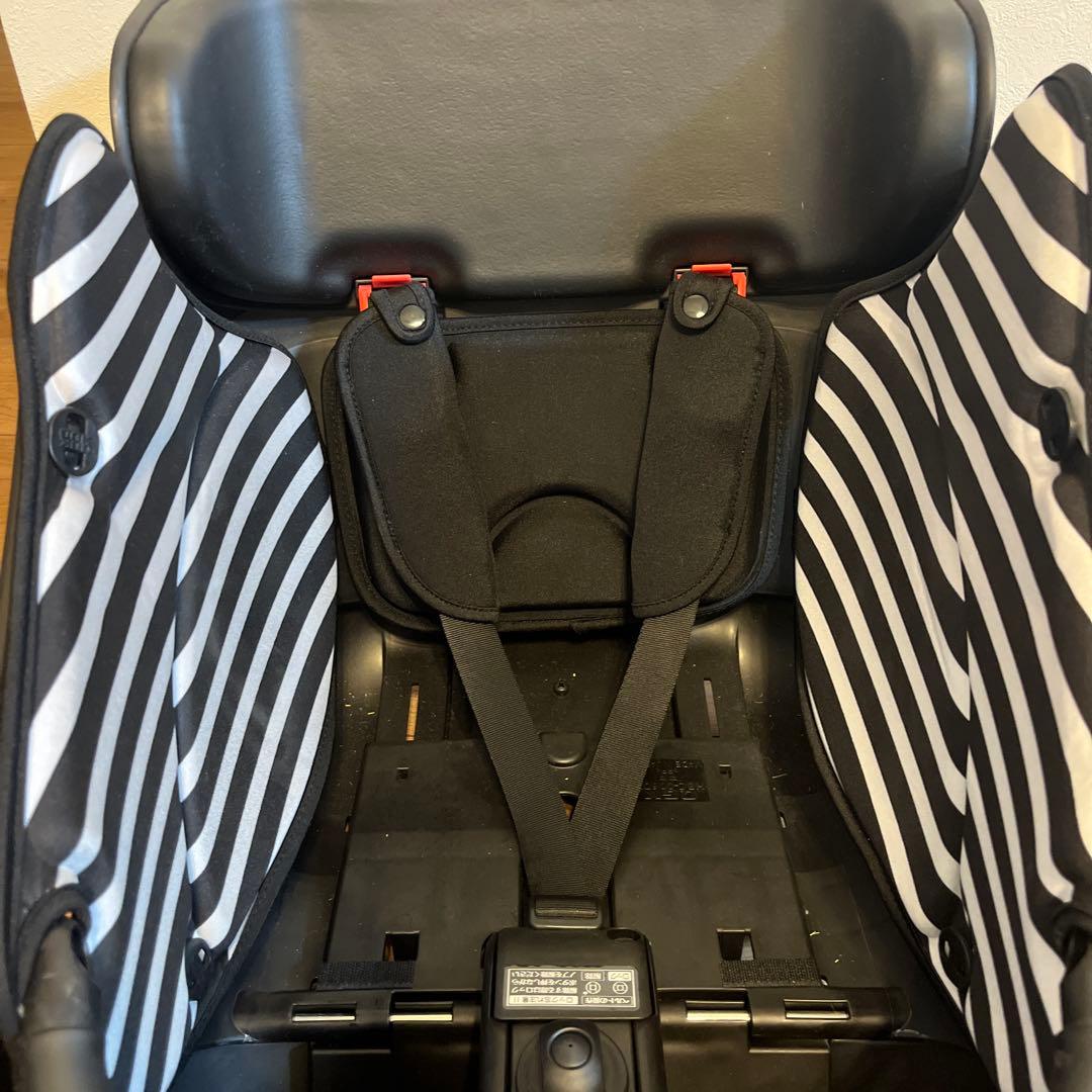 新品未使用Panasonic ギュット用チャイルドシート HBC-006DX