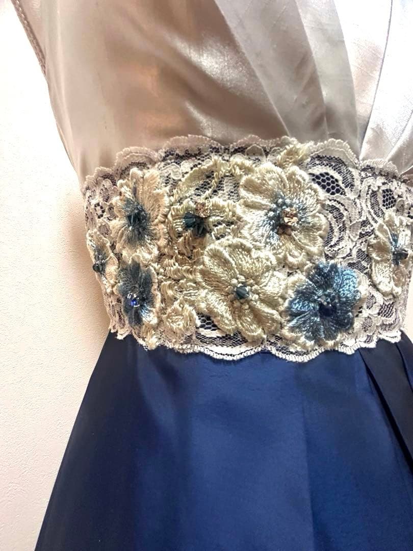 AIMER＊シルバー×ネイビー　Aラインロングドレス