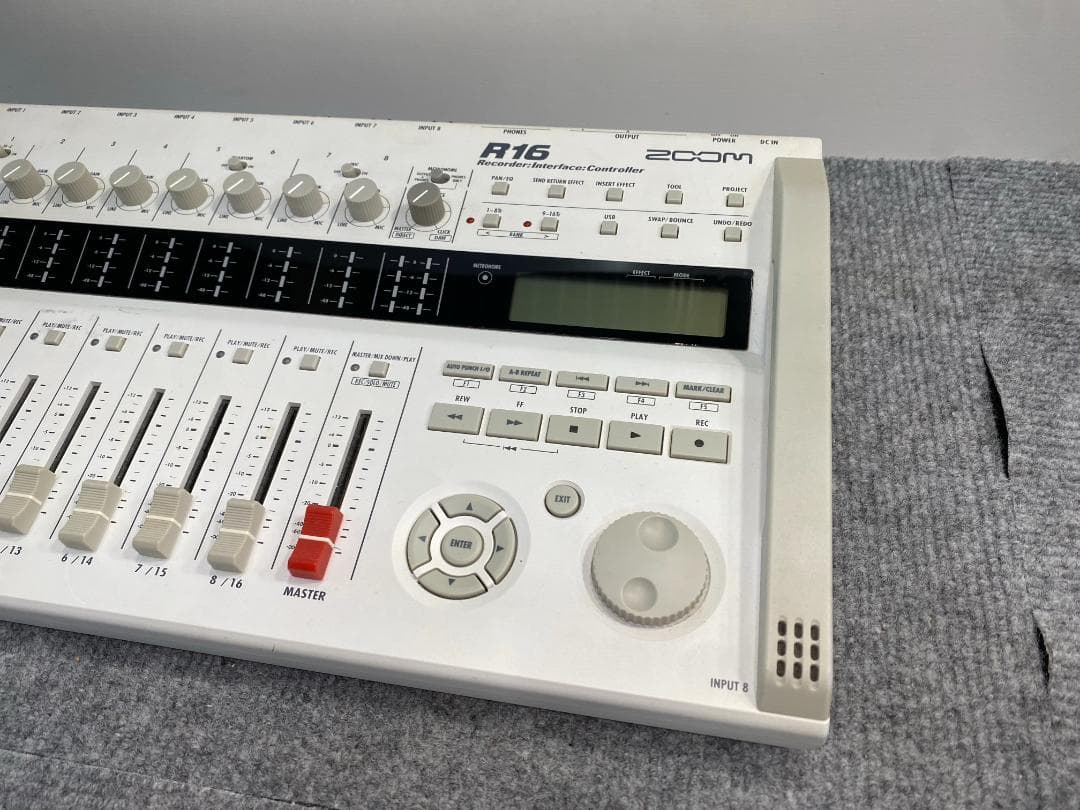 ZOOM R16 MTR マルチトラックレコーダー