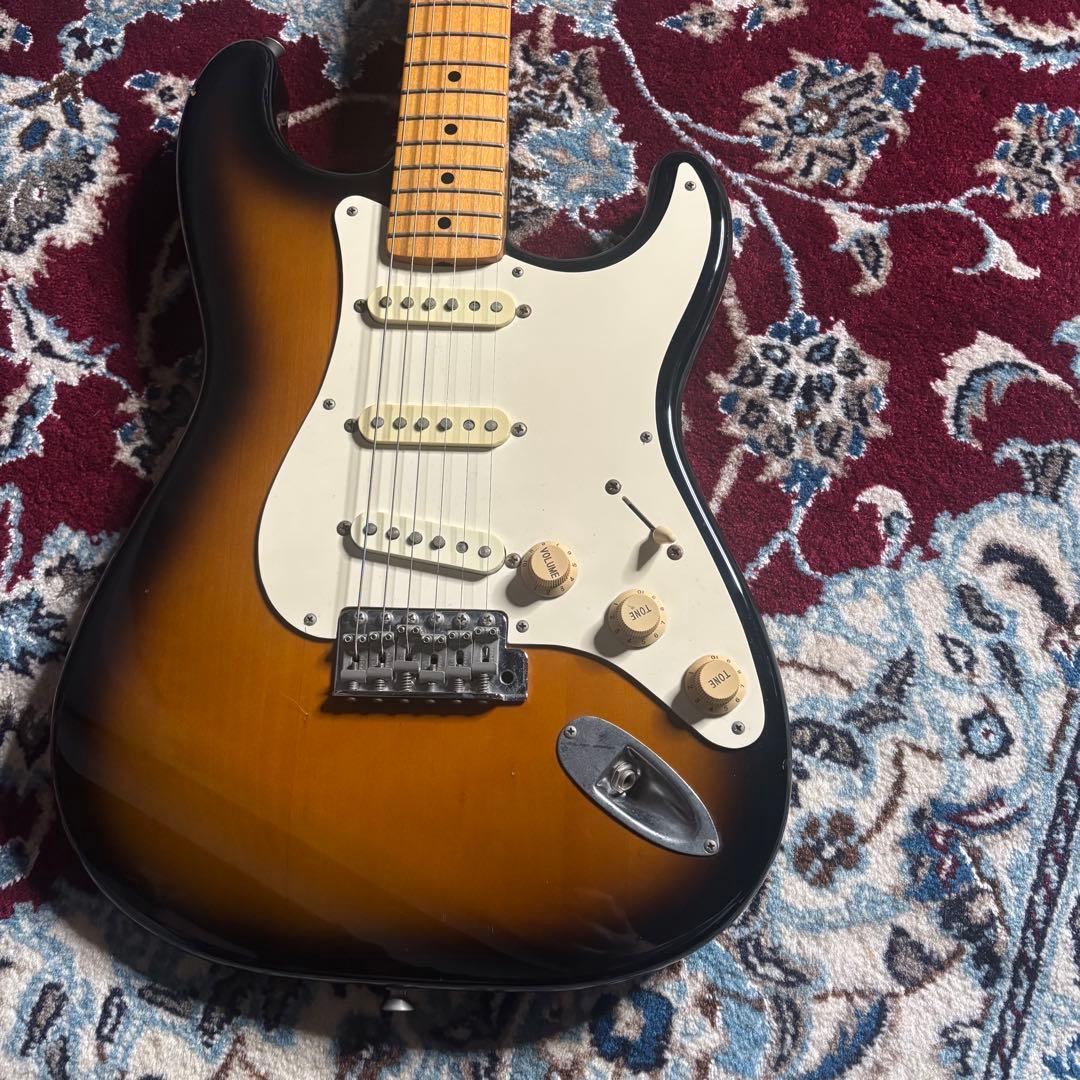Fender Japan ST-57 ジャパンヴィンテージ　ストラト　Oシリアル