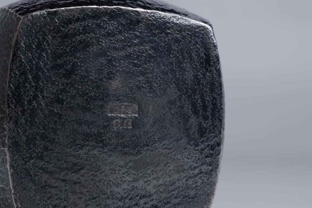 純銀製 舞う饕餮紋 四方湯沸 銀瓶 煎茶道具