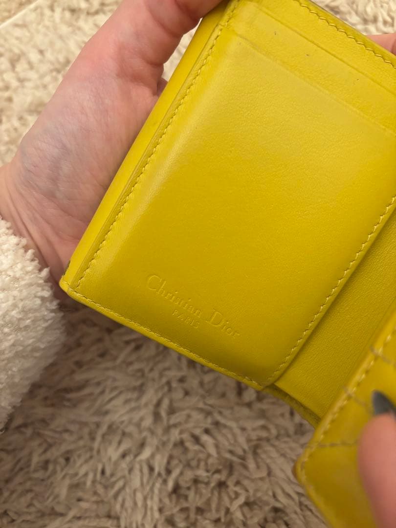 Dior ロータスウォレット　キルティング財布　三つ折り財布