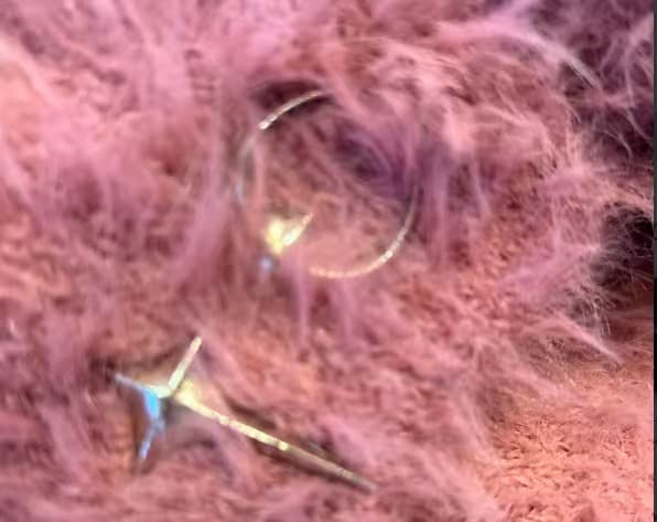 ★サグクラブ★フワフワ素材のピンクジップアップジャケット