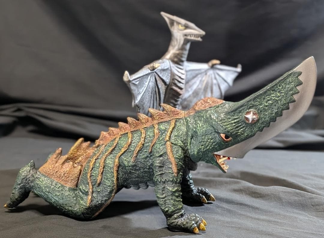 ギロン（ロケット）＆宇宙ギャオス（エクスプラス）昭和ガメラ登場怪獣２体セット