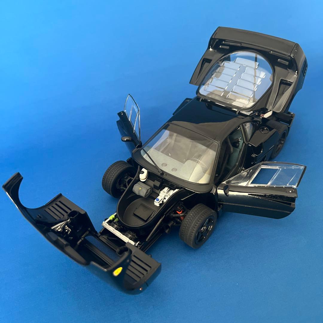 京商　1/18 フェラーリ F40 ライトウェイト( ブラック )