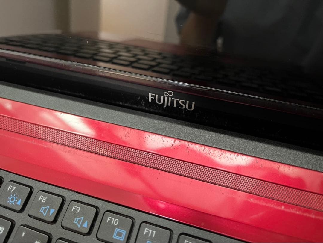 Windowsノート本体 FUJITSU LIFEBOOK AH53/R FMVA53RR