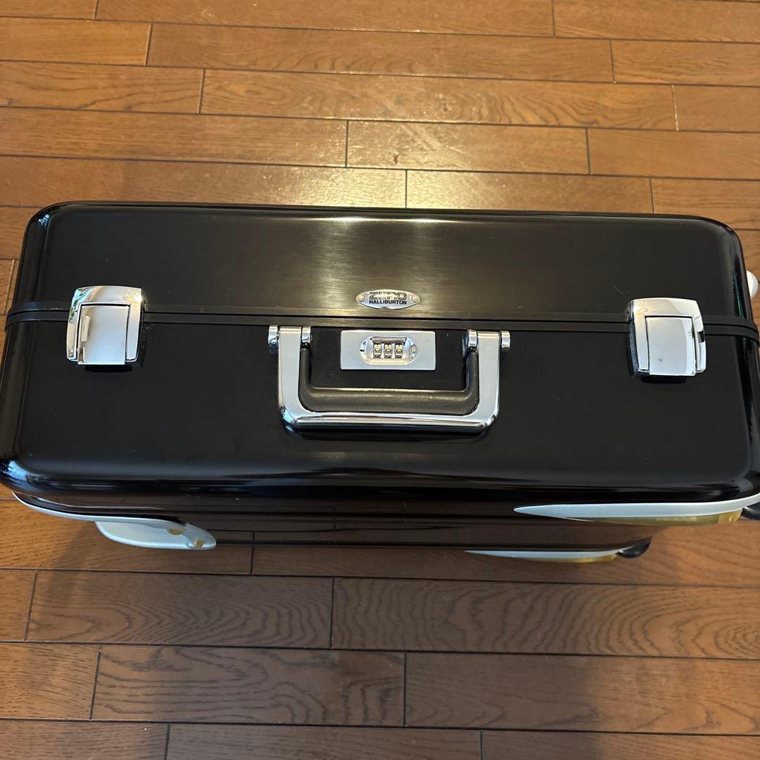 ZERO HALLIBURTON スーツケース 機内持ち込み